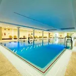 Hotel Monarque Cendrillon