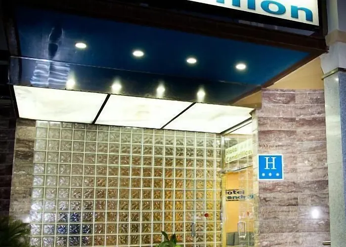 Monarque Cendrillon Hotel 3*