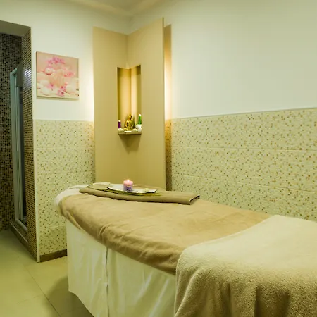 Monarque Cendrillon 3* Fuengirola