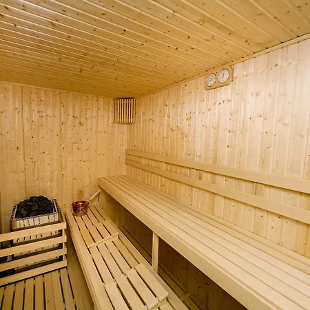 Monarque Cendrillón