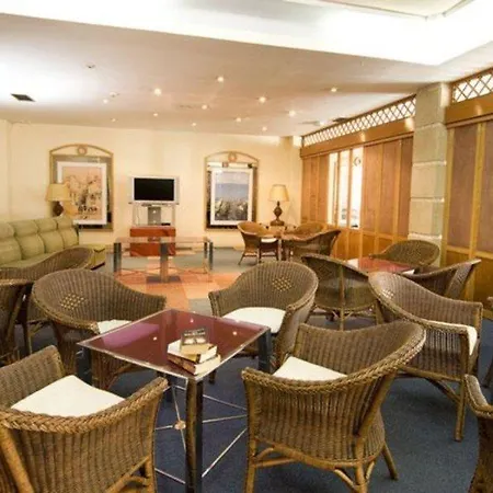 Monarque Cendrillon Hotel