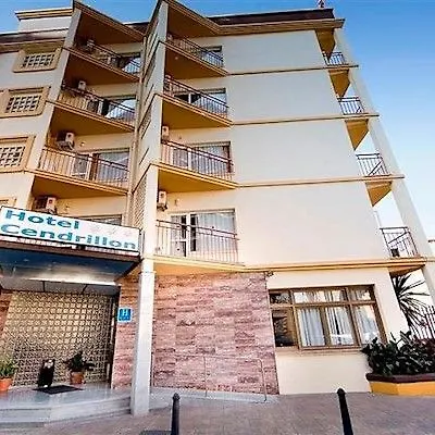 Otel Monarque Cendrillon 3*