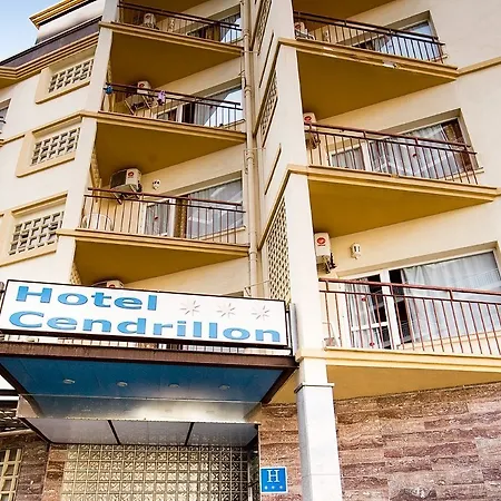 Otel Monarque Cendrillon 3*