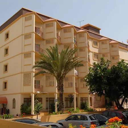 Monarque Cendrillon Otel Fuengirola