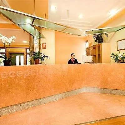 蒙纳克森德里隆酒店 酒店 3*