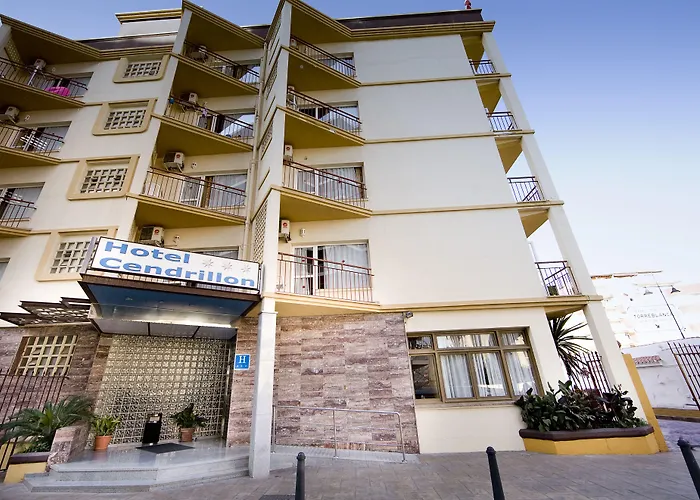 Monarque Cendrillon Hotel 3*